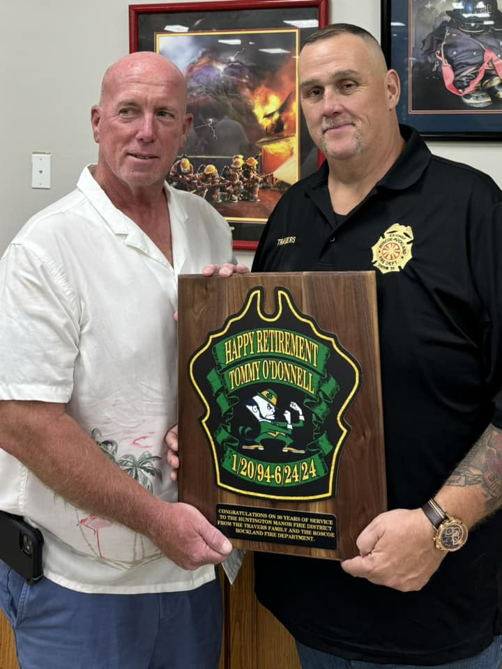 Extra Large Firefighter Award (14x17)